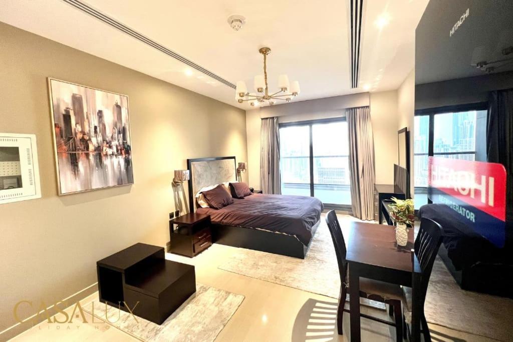 Lovely Big Studio W/ Burj Khalifa View In Downtown Dubaj Kültér fotó